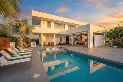 Image de Luxurious Elite Villa w/Pool and Beach Access (12)