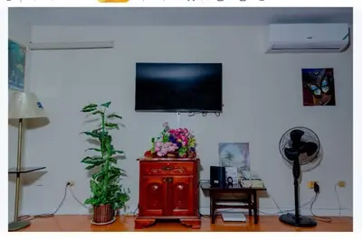 Extravagant getaway by the beach