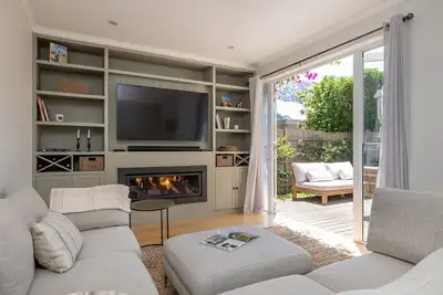 Image de Evergreen by the Bay