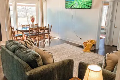 Image de Country Comfort House • Relax, Recharge, Repeat