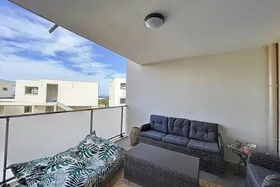 Image de Appartement dans résidence avec piscine