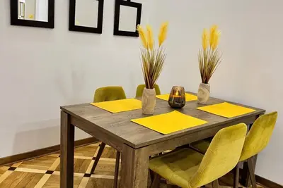 Image de Elegant 1-Bedroom Apartment