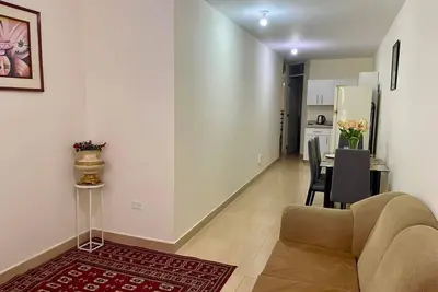 Image de cozy 2-bedroom apartment in lively Lima near local hotspots