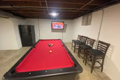Ultimate Game House with Pool, Piano & 4 arcades!