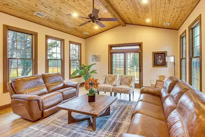 Image de Serene 10-Acre Estate Near Loudoun County Wineries