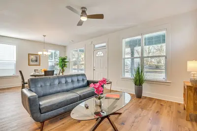 Image de 1 Mi to Dtwn & Georgia Tech: Modern Atl Gem!