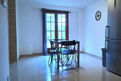 Image de Appartement T3 • Proche de Blaye • 70 m² • Plain-pied • 2 chambres • 4 personnes