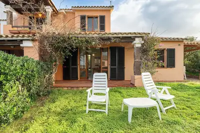 Image de Villa Smeraldo à 300 mètres de la plage de Le Saline