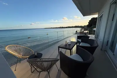 Image de Taormina 10, Panta Rei Fontane Bianche, Villa on the beach