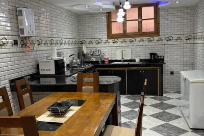 Image de Charme Authentique Marocain – Appartement Paisible au Rez-de-Chaussée avec Patio