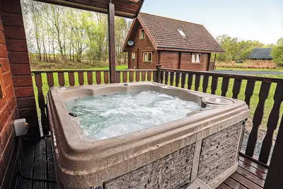 Image de 3 chambres à coucher à Gartmore