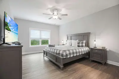 Image de Modern Mountain Home with River Access