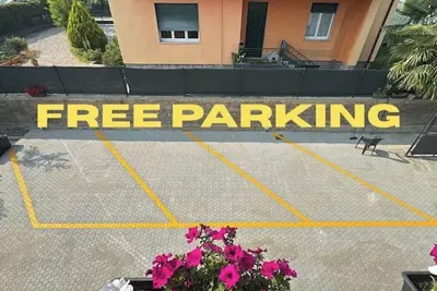 Image de Elmi 2 Elegant Suite with Balcony, Lake View, Wi-Fi and Free Parking