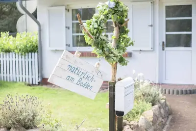 Image de Spacious Holiday Home with Garden, Terrace and Limited Sea Views near Bodden