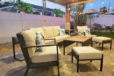 Image de \nFor family fun or a romantic escape close to sarasota and the area\"s beaches