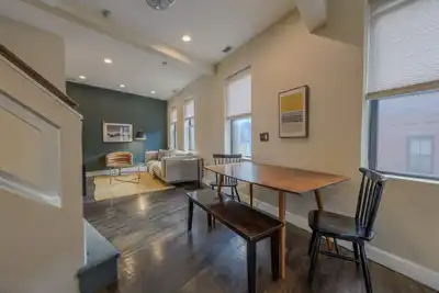 L4 Spacious North End Walkup Loft Apartment