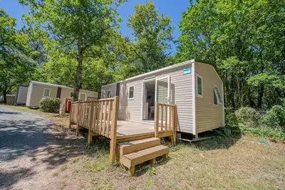 Image de Camping 4 étoiles - Parc aquatique - ccbbgfh