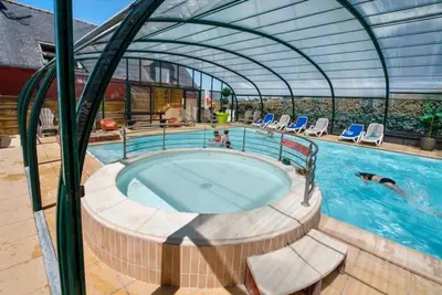 Image de Camping 4 étoiles - Piscine  - ccbegd0