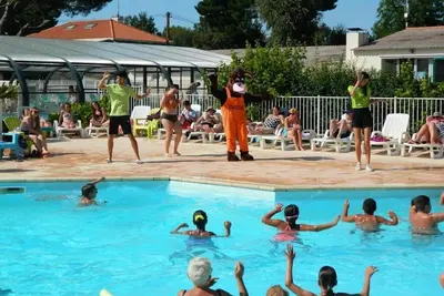 Image de ZEcamping 4* espace aquatique club enfant locatif Tv Bbq 28m2 4 pers