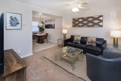 Image de Turnkey 2br Apartment