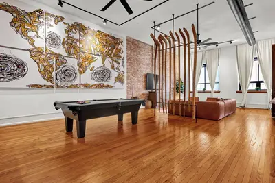 Image de Historic Downtown Wilmington 6br/4ba Luxury Penthouse | Sleeps 20