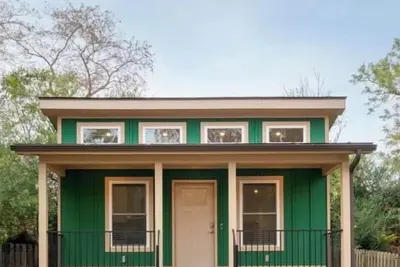 Image de Cavalier Cottage - Walk to Uva Grounds and Hospital!