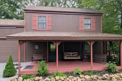 Image de New Lakefront Retreat on Norris Lake - Hot Tub, Covered Dock, Kayaks, Atv trails