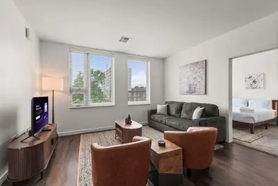 2br Near Clinic, Case Western & Museums