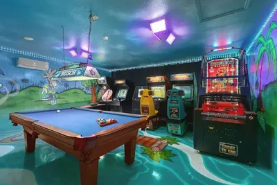Image de Fully themed, free arcade, south facing pool & spa