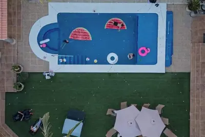 Image de Casa Gardenia, 15 minutes from the airport, pool with heat pump.