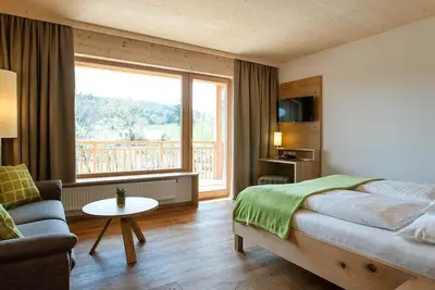 Image de Nature park room 1-2 nights incl. half board - Naturhotel Bauernhofer