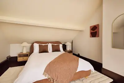 Image de 4br | Grand Paddington Terrace | Free Parking