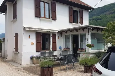 Image de ski   en montagne des alpes