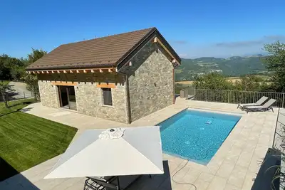 Image de Villa Peppola avec piscine