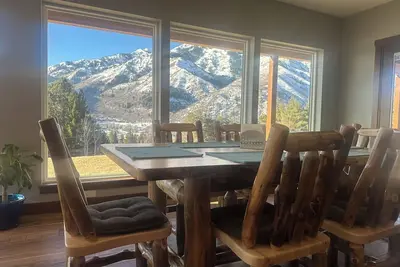 Image de Beautiful Mountain Home with Amazing views.