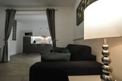 Image de Beautiful ground floor apartment with garden