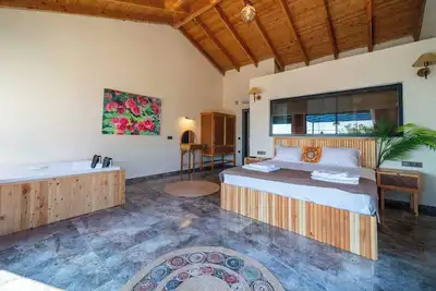 Image de Zeusun Tapınağına hoş geldiniz Bölgenin en yüksek tepesinin keyfini çıkarın