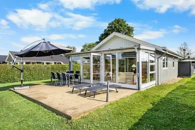 Image de \"Edeltraud\" - 100m from the sea by Interhome