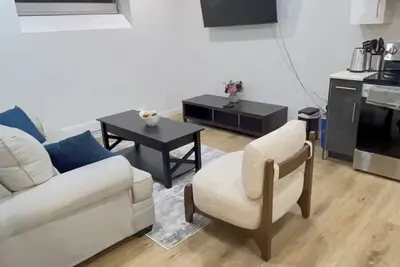 Image de Suite moderne au sous-sol dans sud de Winnipeg, près de l'Université du Manitoba