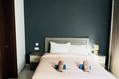 Image de Welcome to our fully equipped and comfortable New Apartment Fleur de Lys.