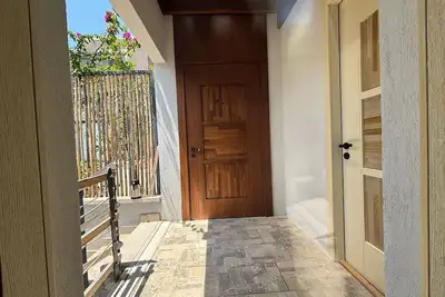 Image de Villa Daphne with Sea View, Ac, Private Garden & Pool Access in Bitez