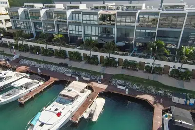 Image de Luxury Waterfront Villa Puerto Cancun Marina