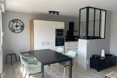 Image de L'Escale Dieppoise, 3 chambres, avec parking privé! Hyper centre de Dieppe.