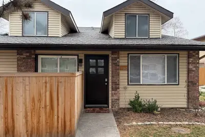 Image de Cozy 2-bedroom condo in charming Boise with Ac