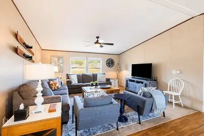 Image de Blue Haven on Lake Buchanan - A Waterfront Escape