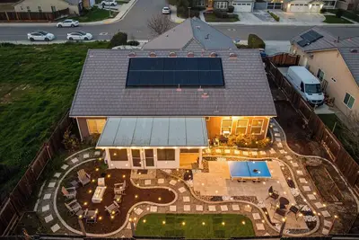 Image de Large 6br Home Walk Park In-Law Suite Ev Charger