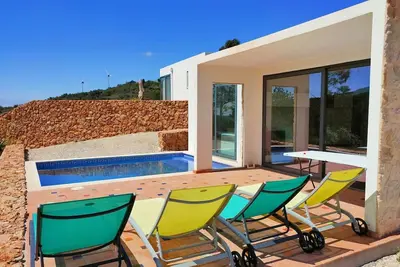Image de Villa mit privatem Pool - Casa da Bananeira by Interhome