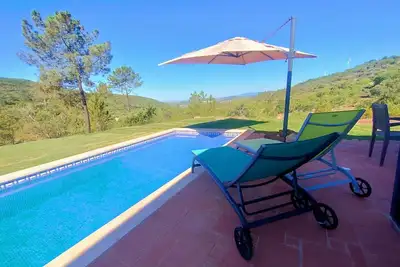 Image de Casa do Alfarrobeira für 4 Personen + 1 Kind, mit privatem Pool by Interhome