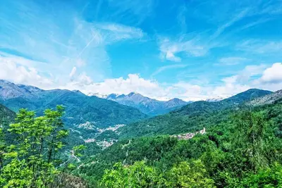 Image de Bel appartement pour 6 personnes avec Wifi, bain à remous, balcon, animaux admis et vue panoramique