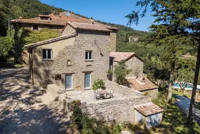 Image de La Scure La Cappella Estate